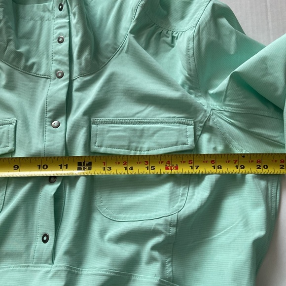Duluth Trading Company Womens Windbreaker Pullover Tunic  M Mint Green - Picture 11 of 12